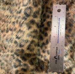 #1150 Leopard 9mm pile w/guard hair (18x31}